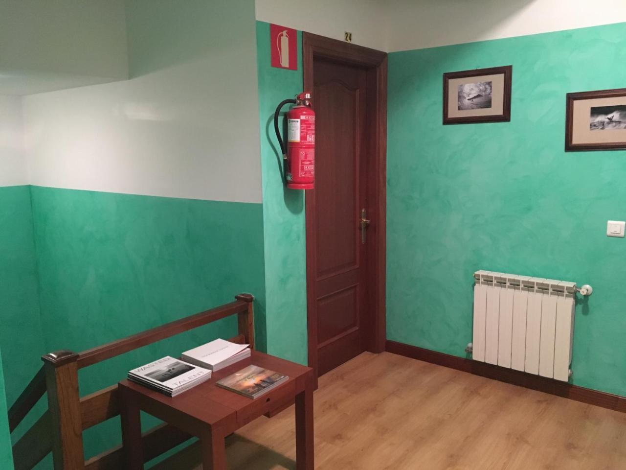 Hostal La Concha 擞莫 外观 照片
